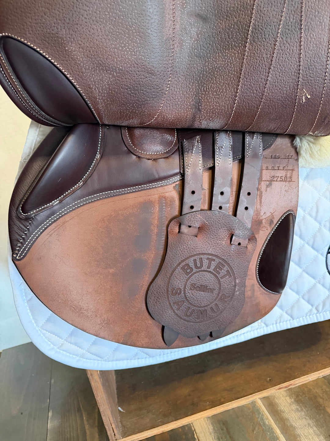 18.5" Butet Premium Saddle - Full Calfskin - 2024 - L Seat - 4.5C Flaps - 4.5" dot to dot (506)