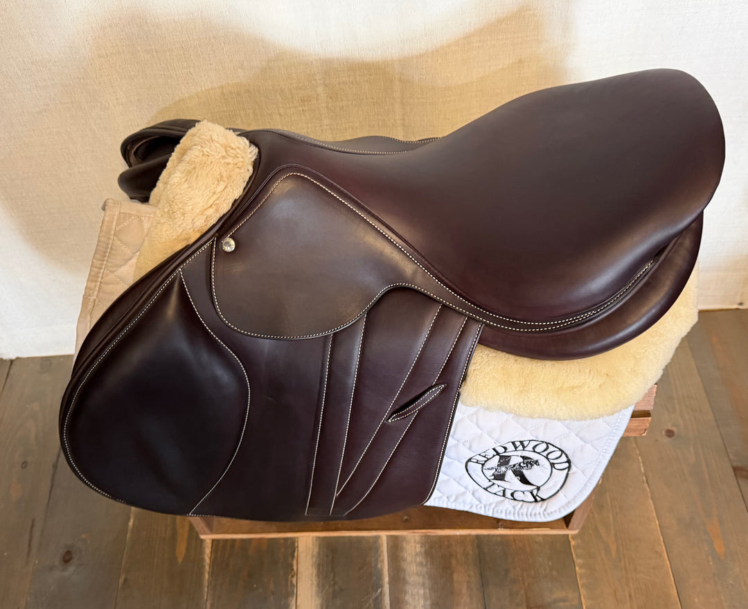 18.5" Butet Premium Saddle - Full Calfskin - 2024 - L Seat - 4.5C Flaps - 4.5" dot to dot (506)