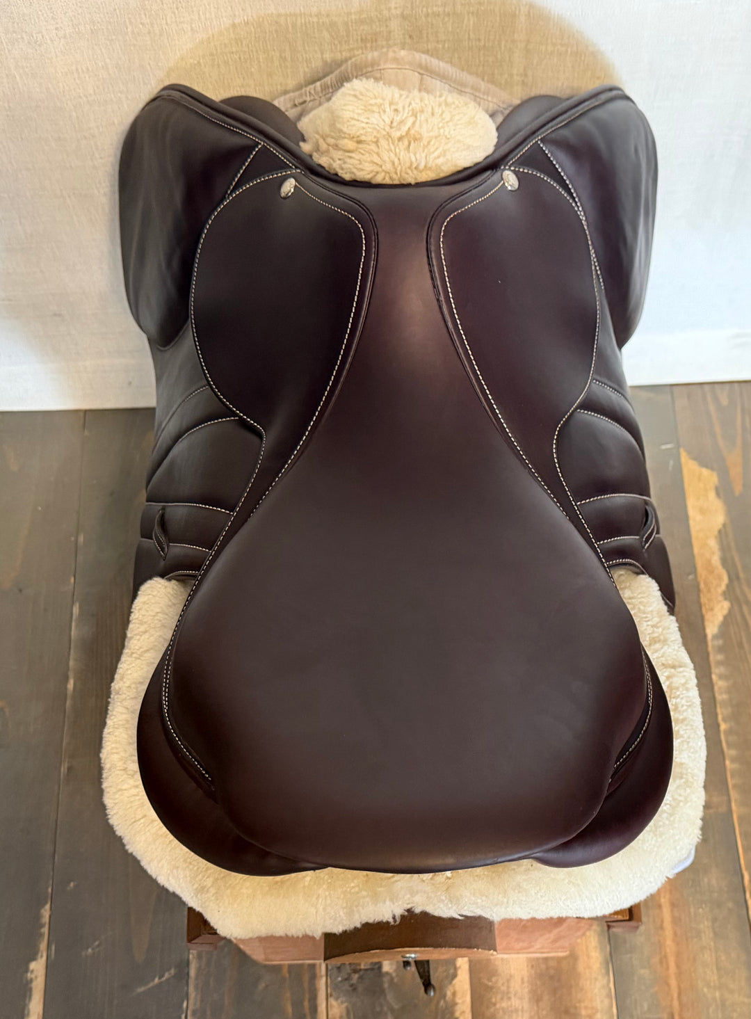18.5" Butet Premium Saddle - Full Calfskin - 2024 - L Seat - 4.5C Flaps - 4.5" dot to dot (506)