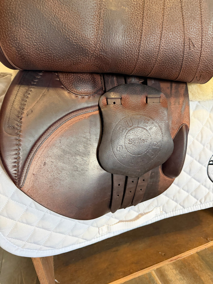 17" Butet Premium Saddle - Full Calfskin - 2022 - L Seat - 2.25L Flaps - 4.25" dot to dot (507)
