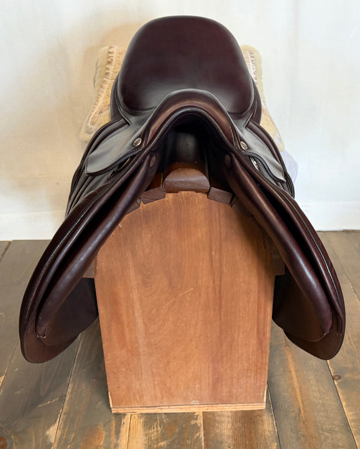 17" Butet Premium Saddle - Full Calfskin - 2022 - L Seat - 2.25L Flaps - 4.25" dot to dot (507)