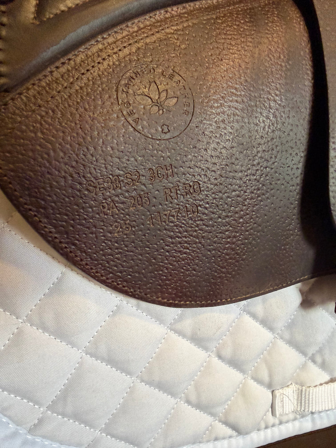 17.5" CWD Hunter Mademoiselle 2Gs Saddle - Full Buffalo - 2025 - 3CH Flaps - SE38 (509)
