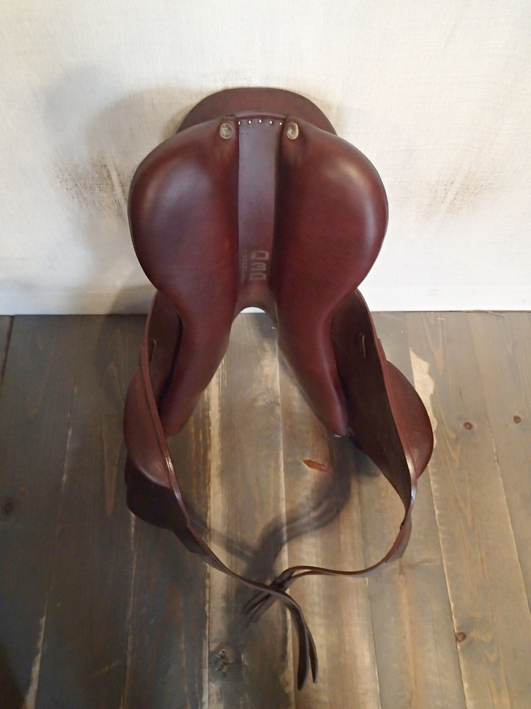 18" Devoucoux Chiberta O Monoflap Saddle - Full Buffalo - 2020 - 2A Flaps - 4.5" dot to dot