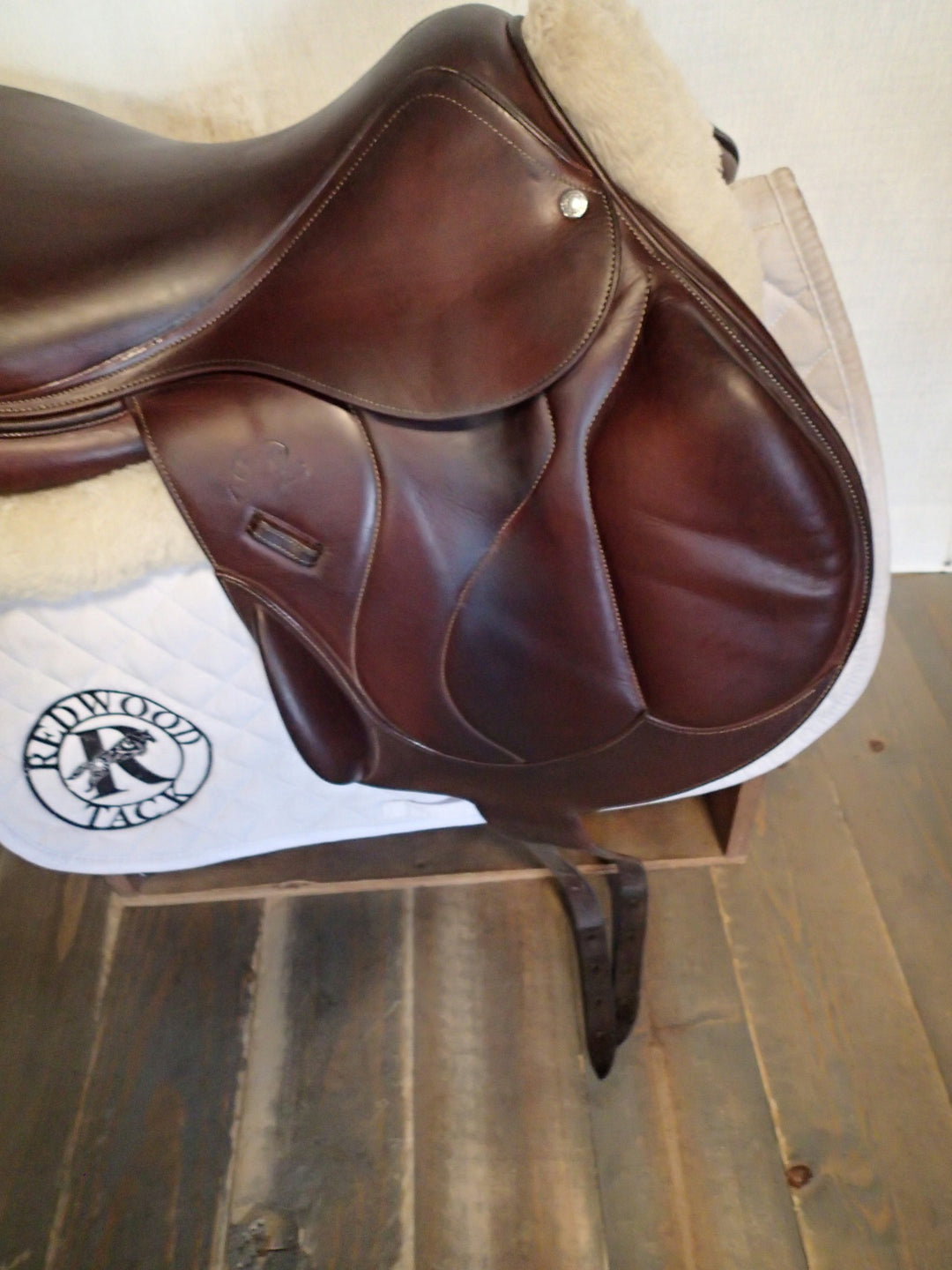 18" Devoucoux Chiberta O Monoflap Saddle - Full Buffalo - 2020 - 2A Flaps - 4.5" dot to dot