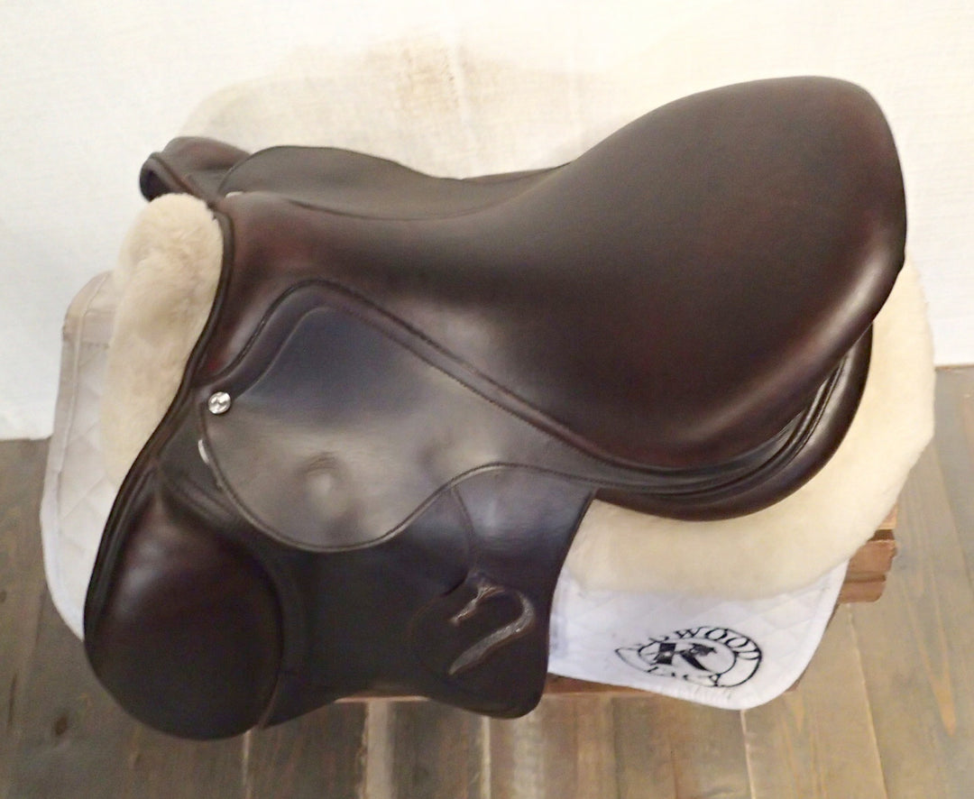 17.5" Antares Connexion Saddle - Full Buffalo - 2023 - 3NB Flaps - 4.75" dot to dot