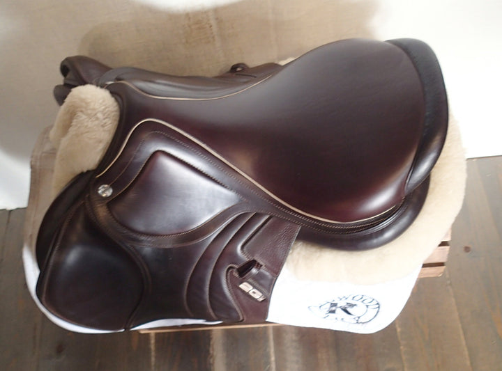 17" CWD Mademoiselle 2Gs Saddle - Full Buffalo - 2023 - 1C Flaps - SE32