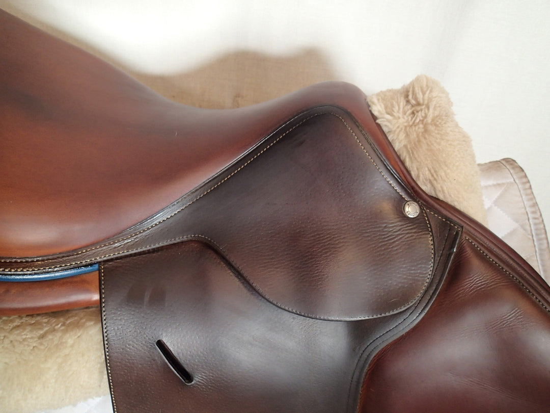 17.5" Butet Saddle - 2014 - C Seat - 2.5L Flaps - 4.5" dot to dot