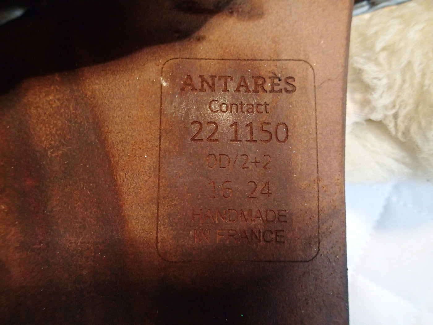 16" Antares Contact Saddle - Full Buffalo - 2022 - 0D Flaps - 4.5" dot to dot