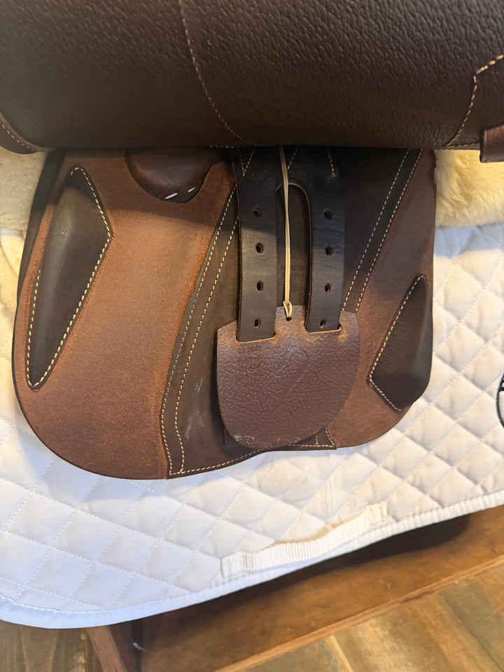 15.5" Antares Hero Junior Saddle - Full Buffalo - 2023 - 4.75" dot to dot (549)