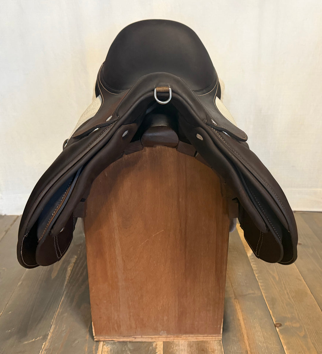 15.5" Antares Hero Junior Saddle - Full Buffalo - 2023 - 4.75" dot to dot (549)