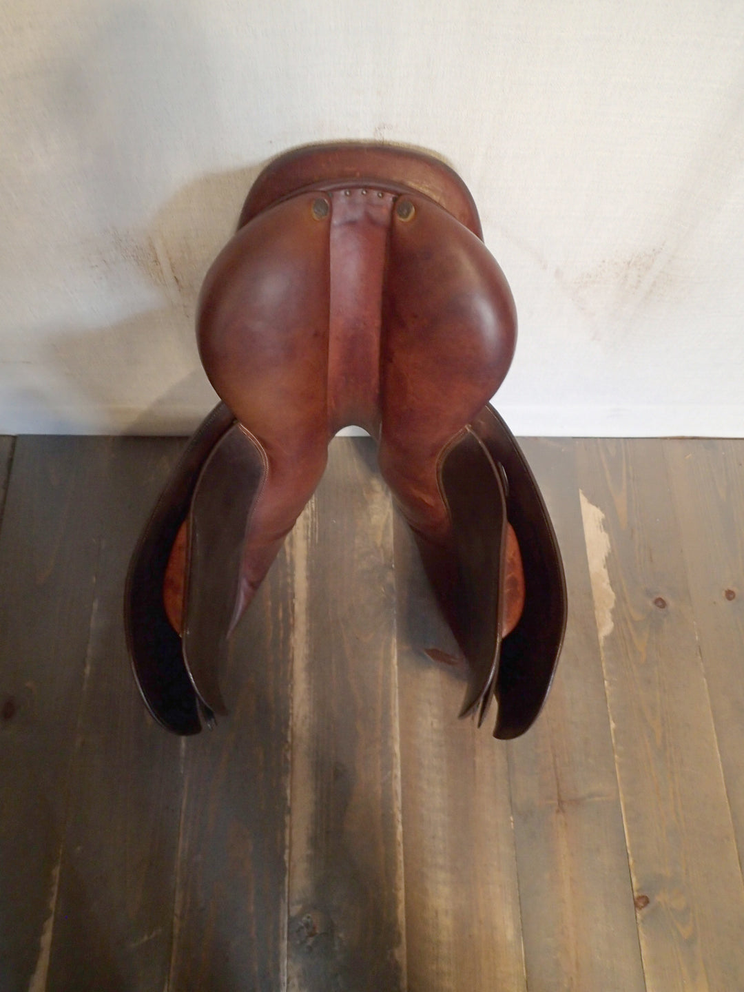 17" Butet Saddle - 2008 - P Seat - 2 Flaps - 4.25" dot to dot