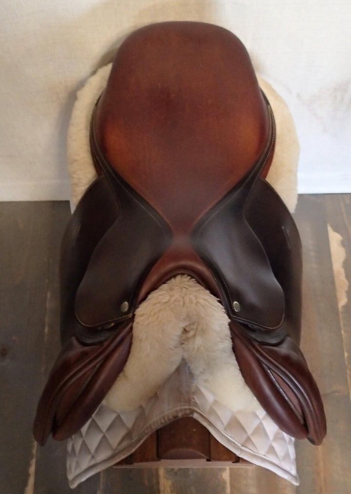 17" Butet Saddle - 2008 - P Seat - 2 Flaps - 4.25" dot to dot