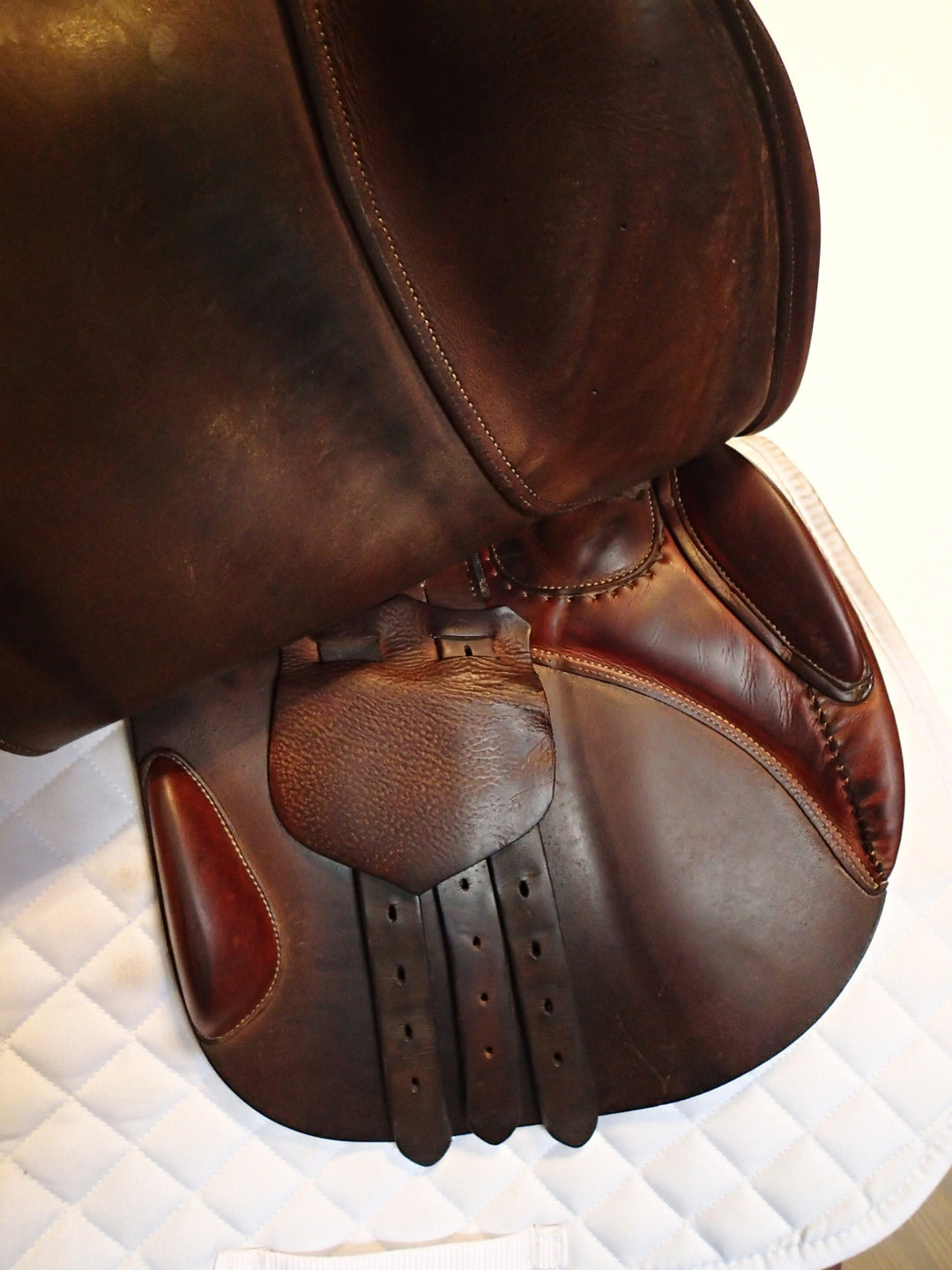 17" Butet Saddle - 2008 - P Seat - 2 Flaps - 4.25" dot to dot