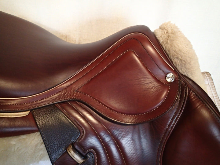 17.5" CWD Mademoiselle 2Gs Saddle - Full Buffalo - 2021 - 3C Flaps - SE31 - Pro Panels