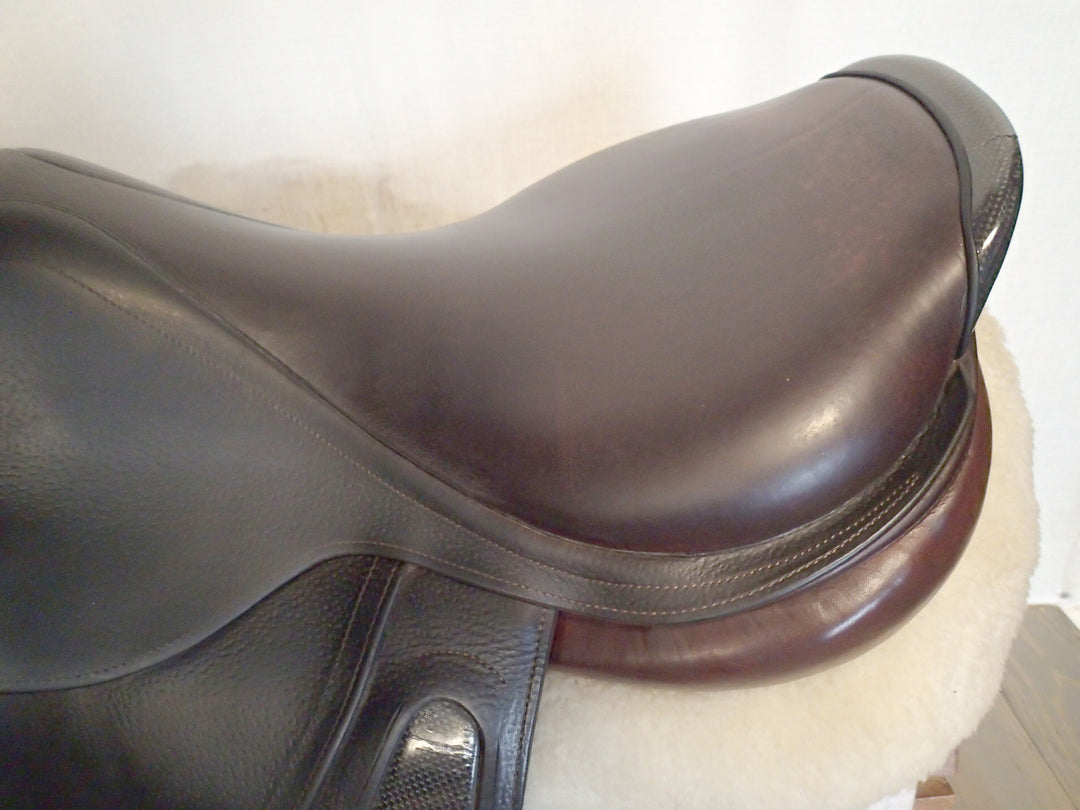 18" CWD 2Gs Saddle - 2013 - 3C Flaps - SE26 - 4.75" dot to dot - Pro Panels