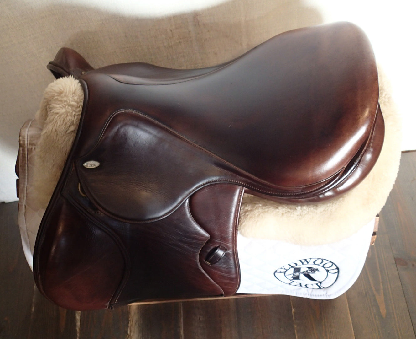 17" M. Toulouse Maxinne Comfort Fit Saddle - 5" dot to dot