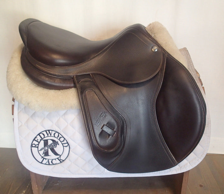 17" CWD Hunter 2Gs Saddle - 2016 - 2L Flaps - SE29 - 4.75" dot to dot