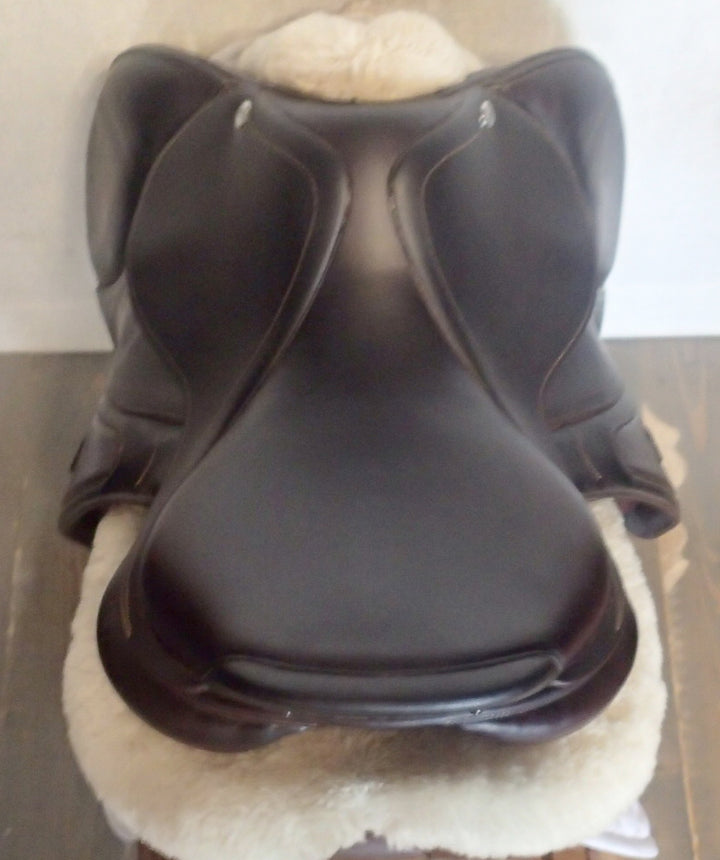 17" CWD Hunter 2Gs Saddle - 2016 - 2L Flaps - SE29 - 4.75" dot to dot