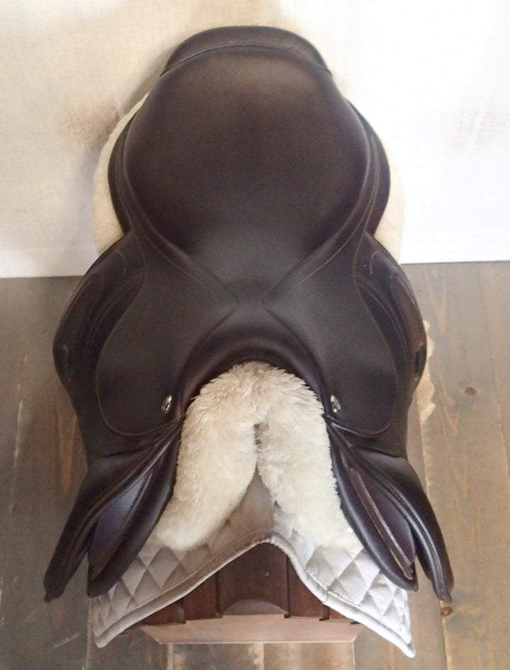 17" CWD Hunter 2Gs Saddle - 2016 - 2L Flaps - SE29 - 4.75" dot to dot