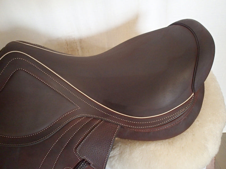 17.5" CWD Mademoiselle 2Gs Saddle - NEW - Full Buffalo - 2025 - 3C Flaps - SE32 - Pro Panels