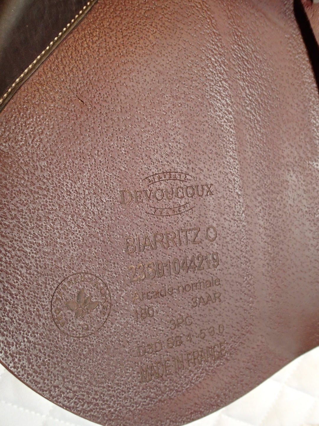 18" Devoucoux Biarritz O Saddle - Full Buffalo - 2023 - 3AAR Flaps - 4.5" dot to dot