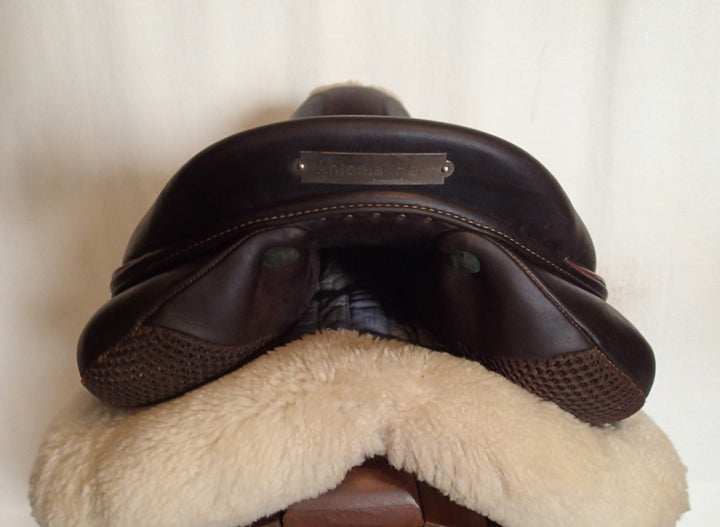 18" Devoucoux Biarritz O Saddle - Full Buffalo - 2023 - 3AAR Flaps - 4.5" dot to dot