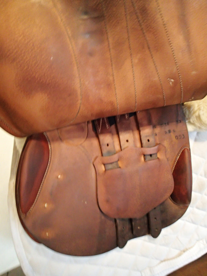 16" Butet Premium Saddle - Full Calfskin - 2017 - 1.75C Flaps - C Seat - 4.5" dot to dot