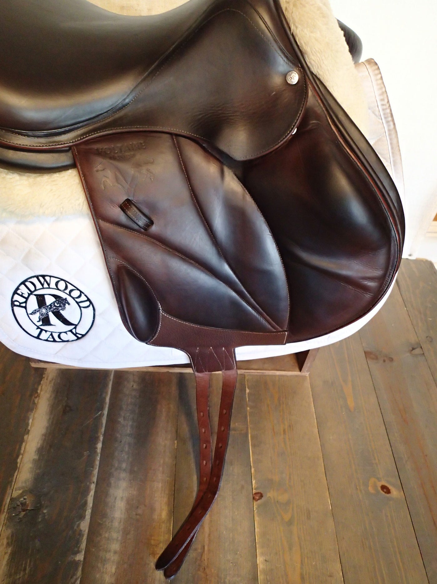17.5" Voltaire Lexington Monoflap Saddle - Full Buffalo - 2013 - 2AA Flaps - 4.75" dot to dot - Pro Panels