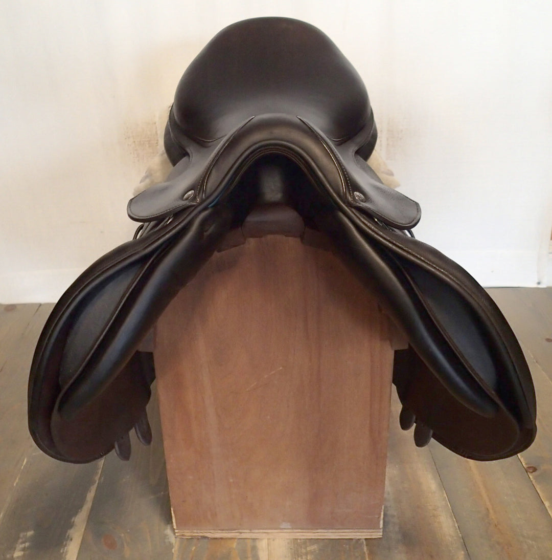 17.5" Voltaire Palm Beach Saddle - Full Buffalo - 2021 - 2 Flaps - 5" dot to dot