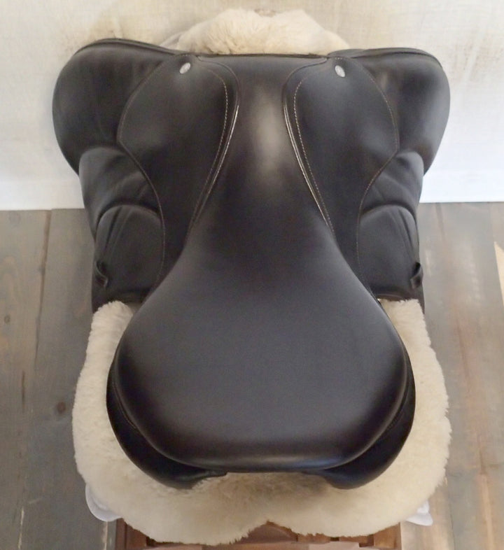 17.5" Voltaire Palm Beach Saddle - Full Buffalo - 2021 - 2 Flaps - 5" dot to dot