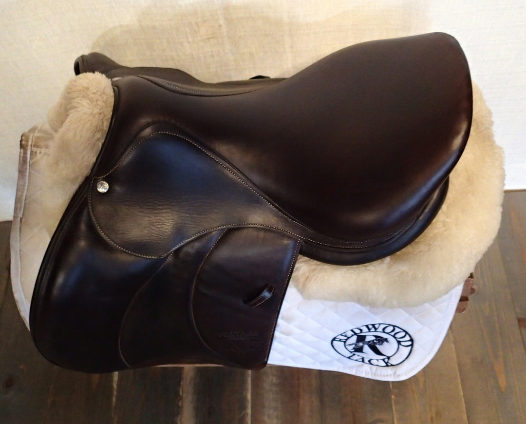 17" Voltaire Stuttgart Saddle - Full Buffalo - 2017 - 3 Flaps - 4.75" dot to dot - FIN Panels