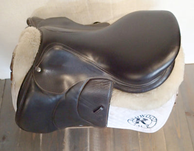17.5" Voltaire Palm Beach Saddle - Full Buffalo - 2022 - 2A Flaps - 5" dot to dot - FIN Panels