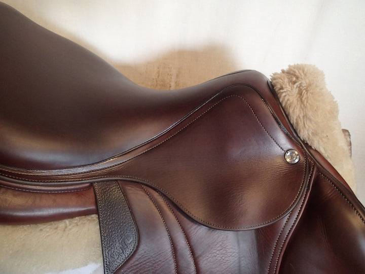 18" CWD Saddle - Full Buffalo - 2020 - 4C Flaps - SE02 - Pro Panels