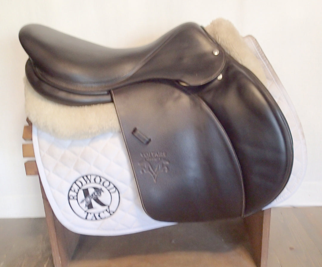 18" Voltaire Palm Beach Saddle - 2020 - 4AR Flaps - 4.75" dot to dot - Pro Panels