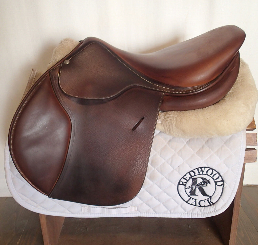 17.5" Butet Saddle - 2015 - L Seat - 1.75 Flaps - 4.75" dot to dot