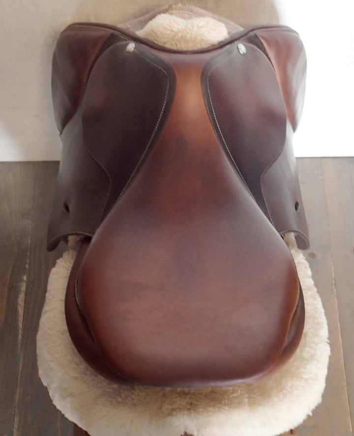 17.5" Butet Saddle - 2015 - L Seat - 1.75 Flaps - 4.75" dot to dot
