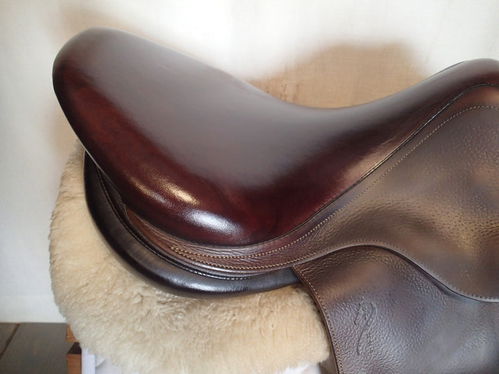 17.5" Antares Connexion Saddle - 2018 - 3A Flaps - 4.75" dot to dot