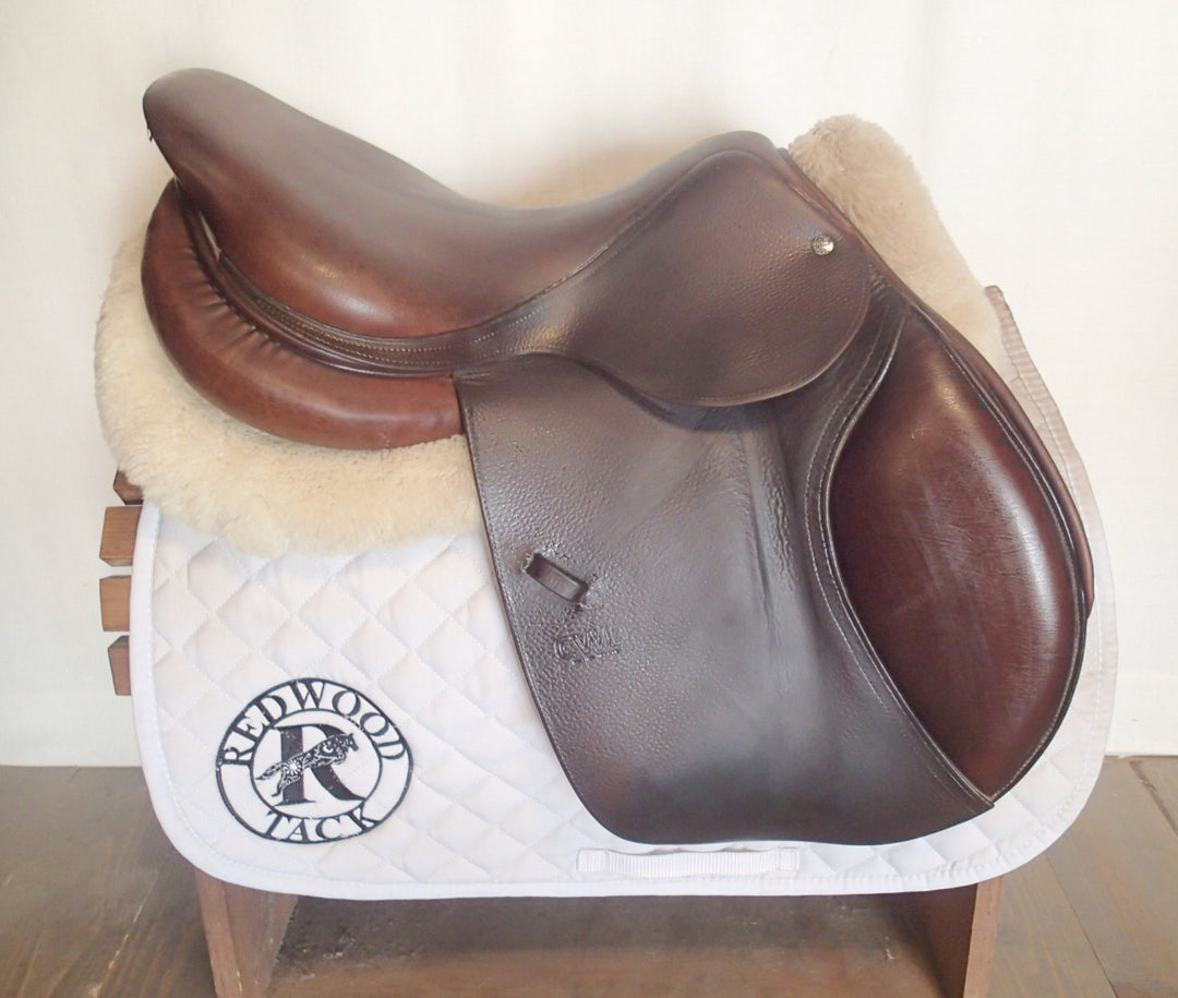 17" CWD Saddle - 2006 - 3L Flaps - SE01 - 4.5" dot to dot