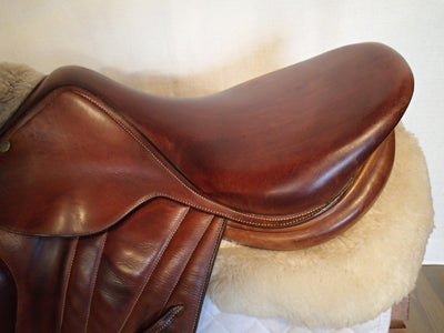 17" Butet Premium Saddle - Full Calfskin - 2009 - L Seat - 2 Flaps - 4.25" dot to dot