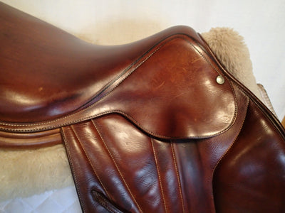 17" Butet Premium Saddle - Full Calfskin - 2009 - L Seat - 2 Flaps - 4.25" dot to dot
