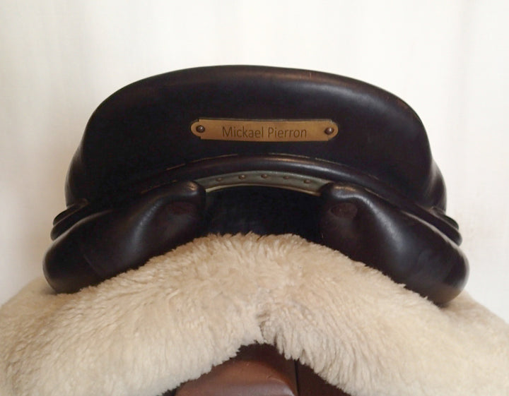 17.5" Voltaire Palm Beach Saddle - Full Buffalo - 2019 - 2AA Flaps - 4.75" dot to dot - Pro Panels