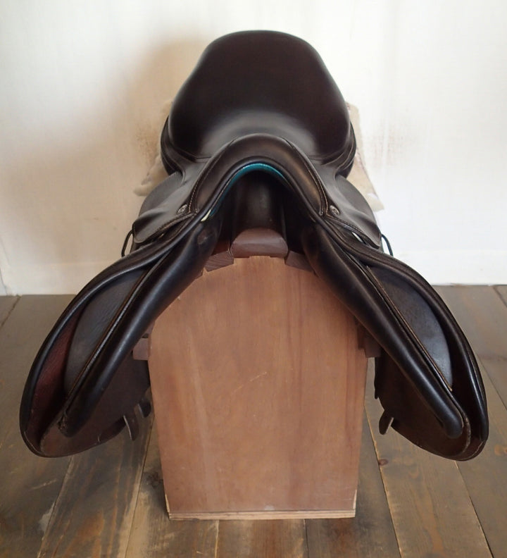 17.5" Voltaire Palm Beach Saddle - Full Buffalo - 2019 - 2AA Flaps - 4.75" dot to dot - Pro Panels