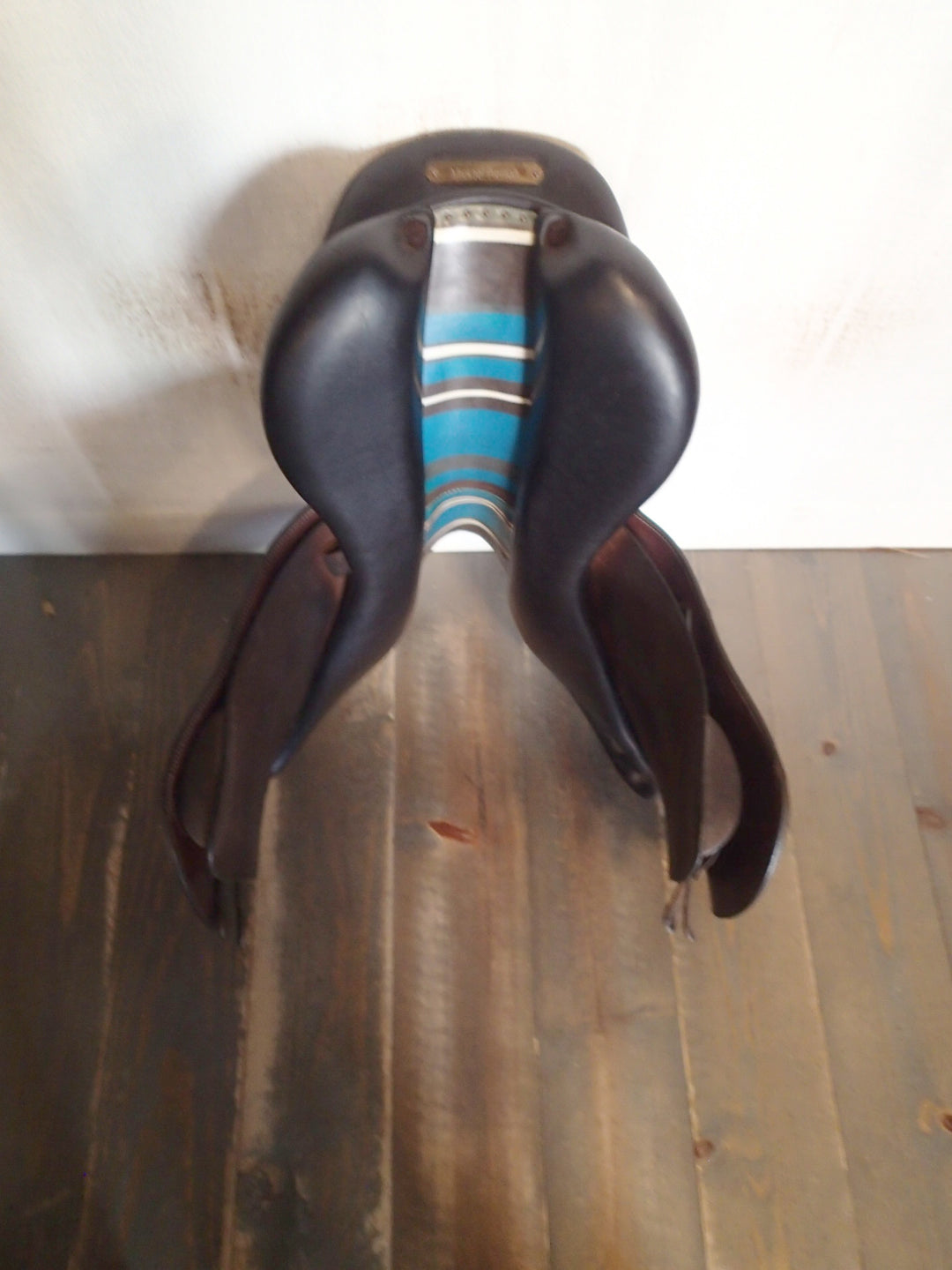 17.5" Voltaire Palm Beach Saddle - Full Buffalo - 2019 - 2AA Flaps - 4.75" dot to dot - Pro Panels