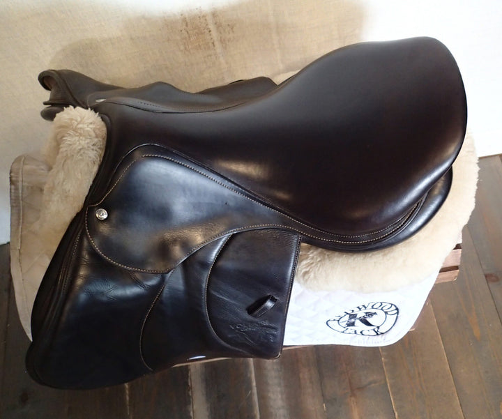17.5" Voltaire Palm Beach Saddle - Full Buffalo - 2019 - 2AA Flaps - 4.75" dot to dot - Pro Panels
