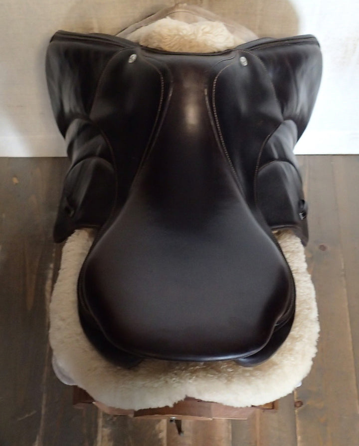 17.5" Voltaire Palm Beach Saddle - Full Buffalo - 2019 - 2AA Flaps - 4.75" dot to dot - Pro Panels