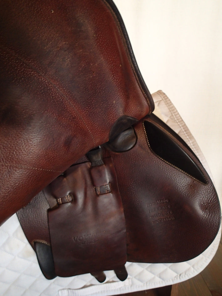 17.5" Voltaire Palm Beach Saddle - Full Buffalo - 2019 - 2AA Flaps - 4.75" dot to dot - Pro Panels