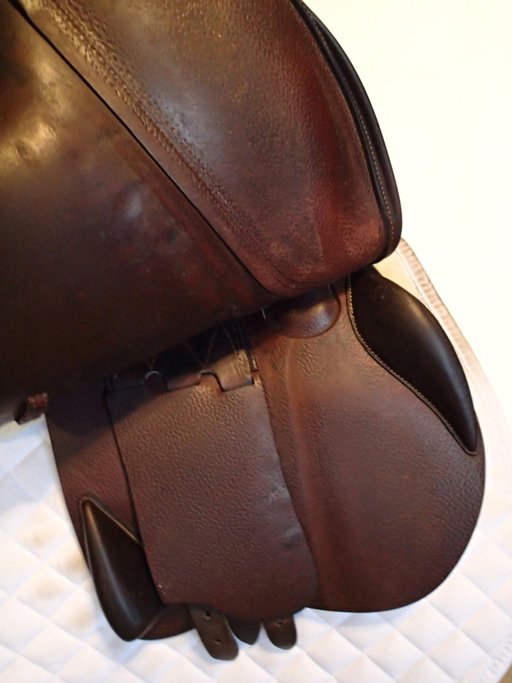 17.5" Devoucoux Biarritz S Saddle - 2016 - 2 Flaps - 4.75" dot to dot