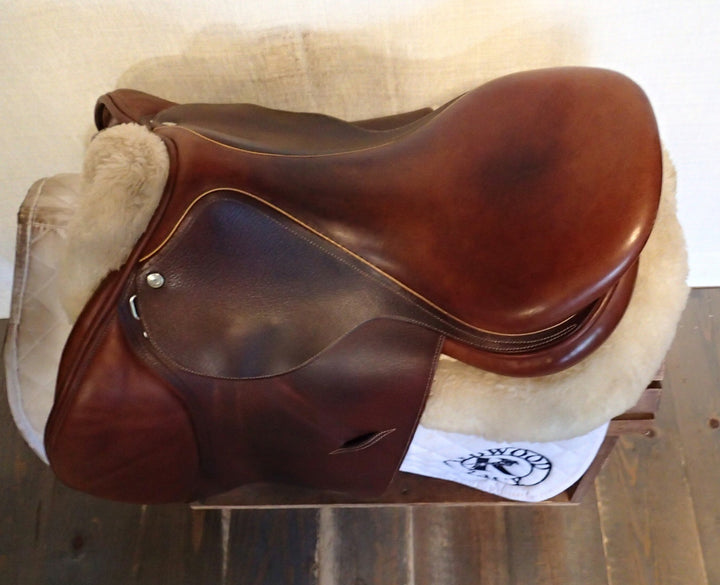 17.5" Luc Childeric Model M Saddle - 2007 - 3A Flaps - 4.5" dot to dot