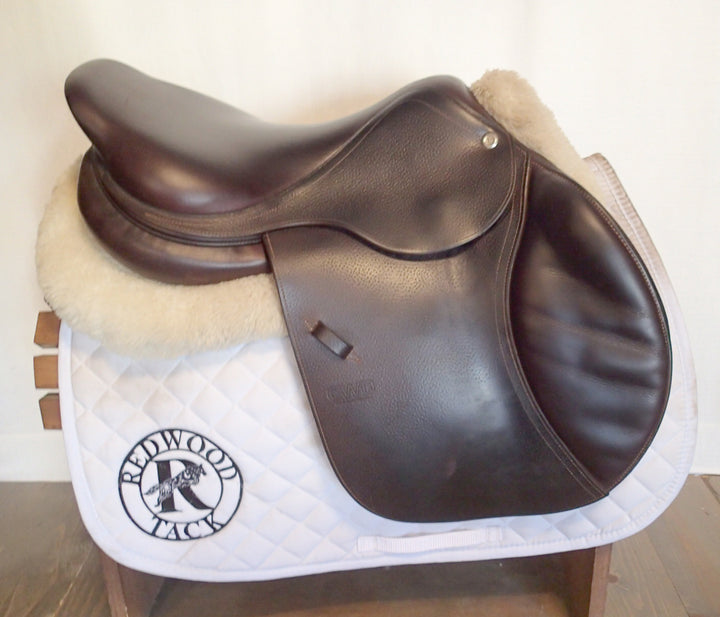 17" CWD Saddle - 2018 - 2L Flaps - SE02 - 4.25" dot to dot