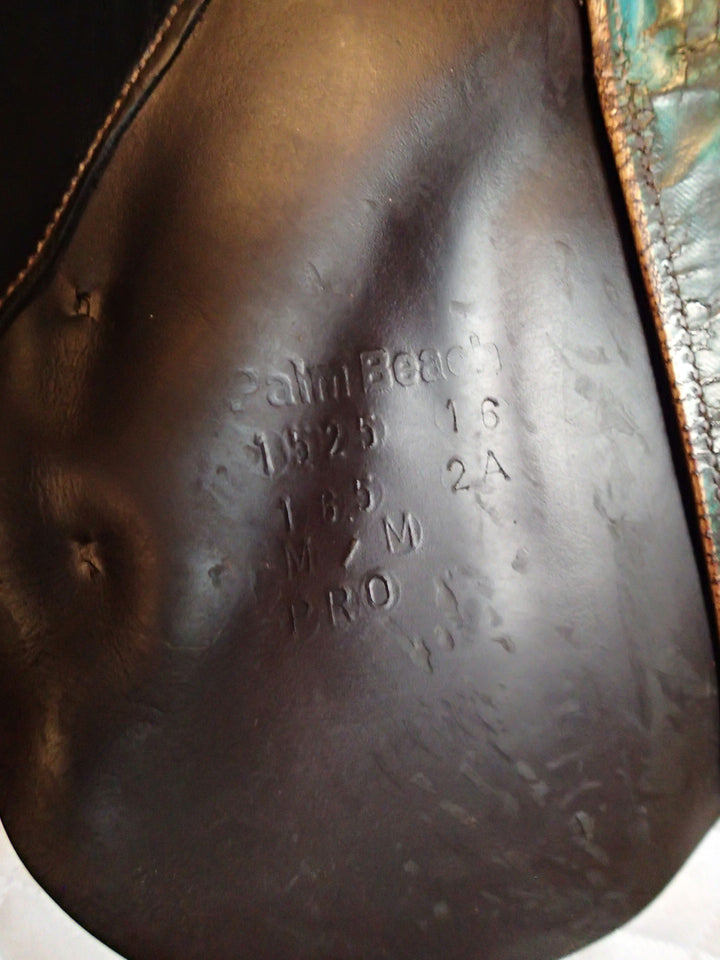 16.5" Voltaire Palm Beach Saddle - Full Buffalo - 2016 - 2A Flaps - 4.75" dot to dot - FIN Panels